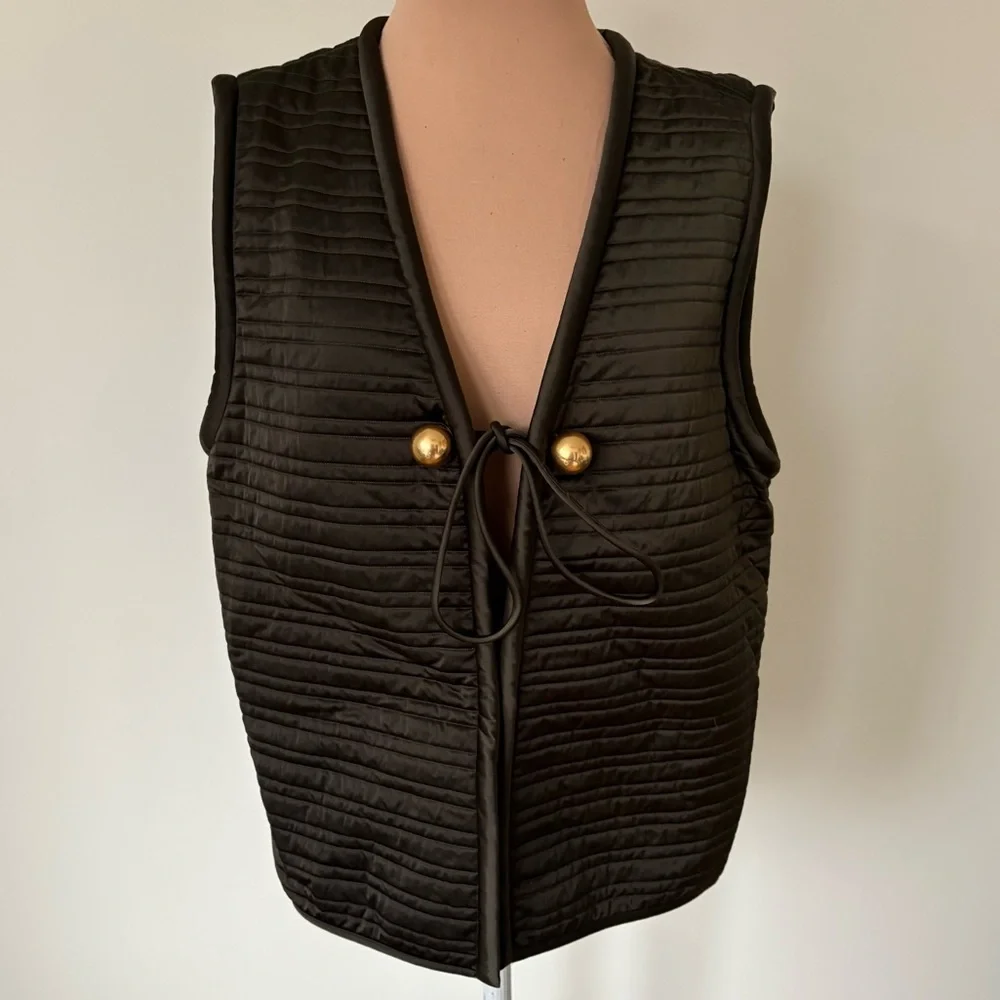 TORY BURCH Quilted Satin Midnight Green Golden Tie Closure Vest NWT Size 4